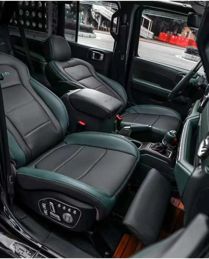 Lexus Main And Auxiliary Seats