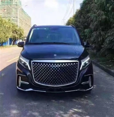 Mercedes Maybach được sửa đổi xung quanh